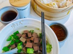 -馋三尺蟹粉小笼(人民广场店)