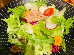 金枪鱼沙拉-黑牛の店·和牛烧肉(合生汇店)