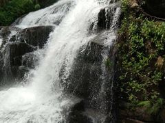 景点-黄满寨瀑布