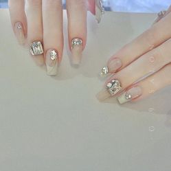 -1T·1M 日式美甲美睫