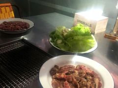 -马路牙子地桌烤肉(工体店)