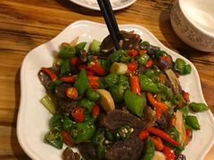 -小锅巴纳西餐厅