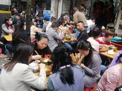 -全家福米线