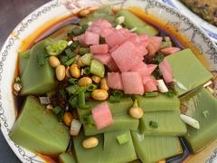 -青岩季姨妈卤猪脚店