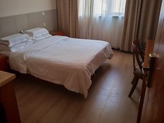 -上海南泉酒店(塘桥地铁站店)