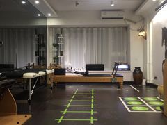-简·无界健身工作室·运动康复·体态(石厦店)