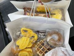 -玥儿弯弯手作烘焙(中海国际社区御城店)