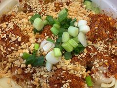 -八二小区抄手(龙湖上城天街店)