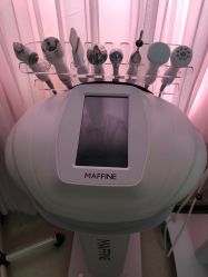 -Pink You美甲美睫纹绣定制中心