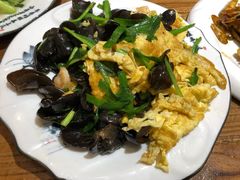 -东来菜馆•手抓海鲜家常菜•海鲜锅贴(鸽子窝店)