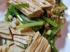 -牛八宝桂林米粉(八里庄店)