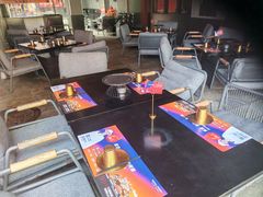 -何师烧烤·香辣蟹·川菜·30年老品牌(太古里旗舰店)