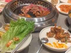 -黑金·寻焰自助百汇·烤肉·火锅(中街店)