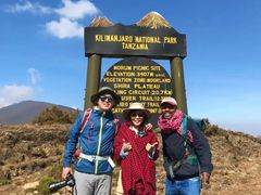 -乞力马扎罗山