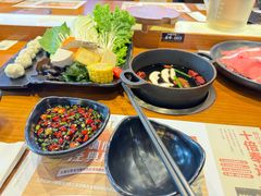 -呷哺呷哺 黄金牧场 (盛世天骄店)