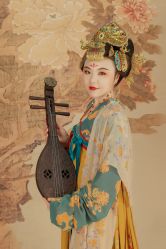 -盘子女人坊古装写真摄影