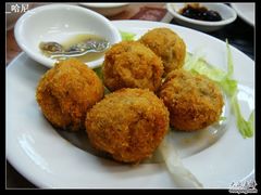 炸鲮鱼球-黄枝记粥面店