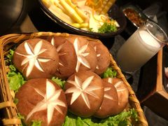 -湊湊火锅·茶憩(新中关购物中心店)
