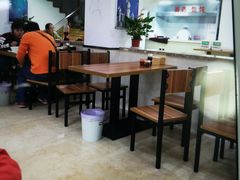 大堂-草桥清真牛肉锅贴扁食店