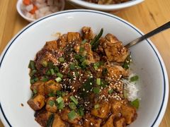 -李与白包子铺(桐梓林店)