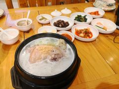 参鸡汤-长寿参鸡汤(朝韩风情街店)
