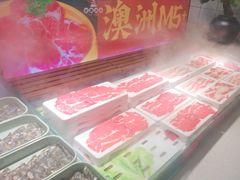 -四囍码头海鲜烧烤自助火锅(外滩南京东路悦荟广场店)