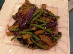 面酱茄子炒豆角-六婶西关小厨(光塔路店)
