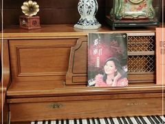-邓丽君音乐主题餐厅
