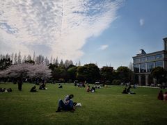 -复旦大学光华楼