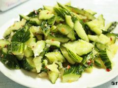 拍黄瓜-鸡炖兔