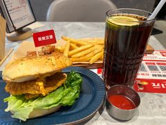 -必胜客(余姚五彩城店PH店)