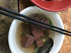 猪血汤-南屯蕭爌肉飯