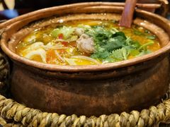 铜锅米线-麒麟风烤牛肉·云南烧烤小排档(丹凤街店)