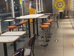 用餐区-麦当劳(机场T1航站楼店)