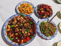 青椒小米辣牛肉沫-挖色菜香园(大理店)