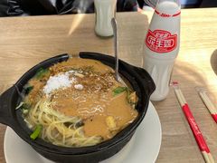 -曹宝林砂锅麻辣烫(星光路店)
