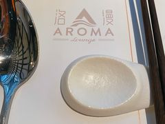 -洛缦音乐餐厅(工业展览馆万象城店)