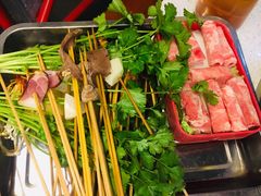 -钢管厂五区小郡肝串串香(蜀都万达店)