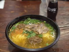 -一品飘香米线(一中总店)