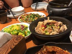 -云海肴·汽锅鸡·云南菜(天山百盛优客店)