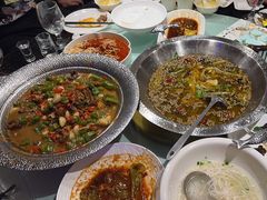 -巴特餐饮6加1音乐餐吧·新疆菜