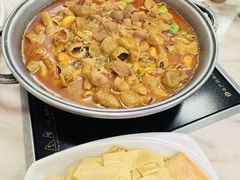 -彭记铁锅肥肠(东四总店)