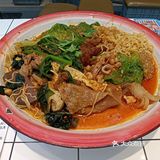 五月也在吃