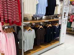 -优衣库(上海金桥国际商业广场店)