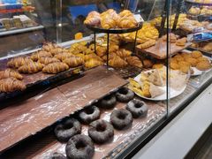 -巴黎贝甜(大宁国际商业广场店)