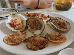 -覃记海鲜美食餐厅