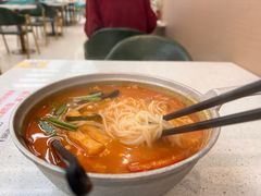 -汤小云火锅米线(钻汇广场店)