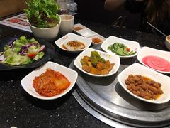 -木槿花韩式炭烤·熟成肉工坊(孙文东路店)