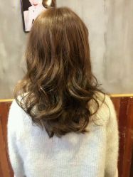 -PE SALON