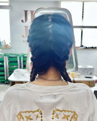 -镁连社·美联社